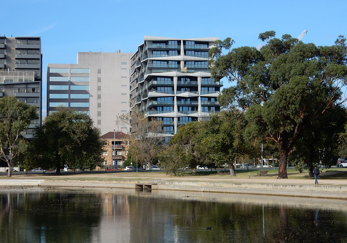 Lakeside-Apartmenrts-1200x840-1